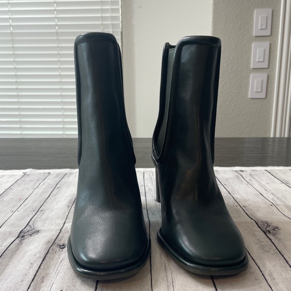 New COACH Geneva Bootie - Picture 3 of 13